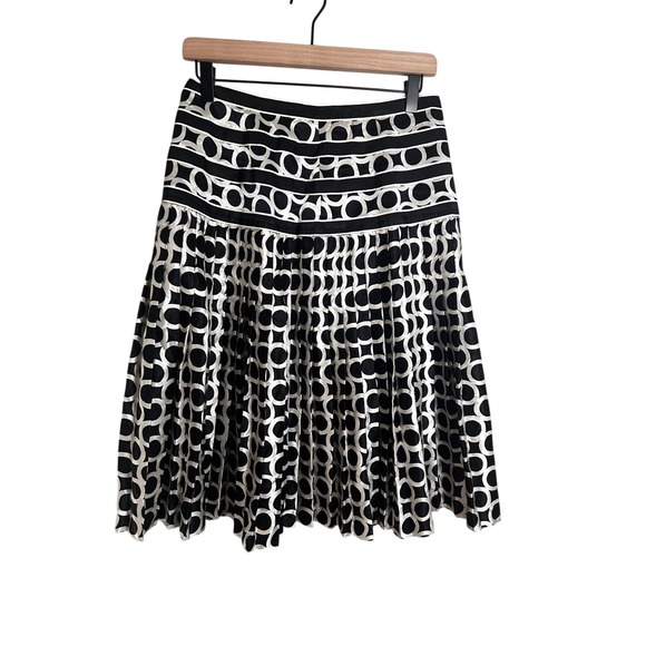 Charles Chang-Lima Dresses & Skirts - Charles Chang-Lim Black White 100% Silk Geometric Circle Pleated Skirt Size 6